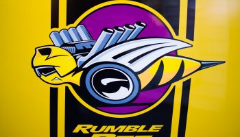 ISO 100, f/2.8, 1/160 sec